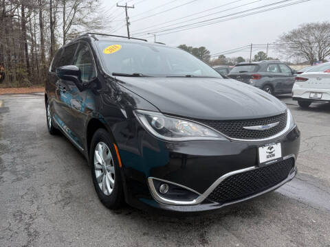 2018 Chrysler Pacifica Touring L Plus