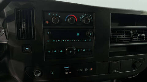 2024 GMC Savana 2500