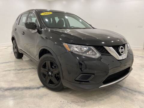 2016 Nissan Rogue for sale at Auto House of Bloomington in Bloomington IL