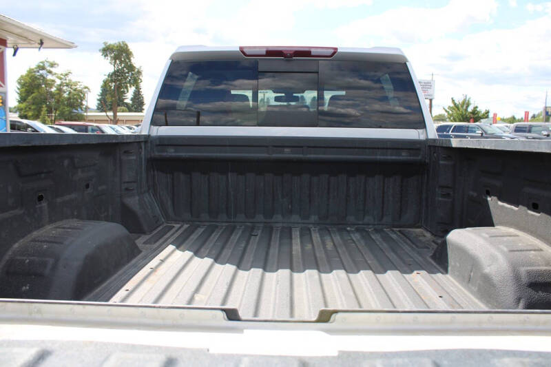 2022 GMC Sierra 2500HD SLT