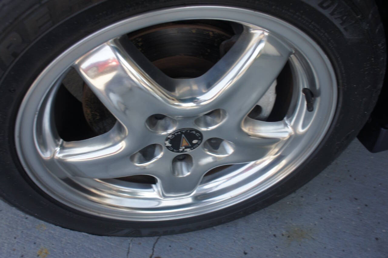 2002 Pontiac Firebird 35