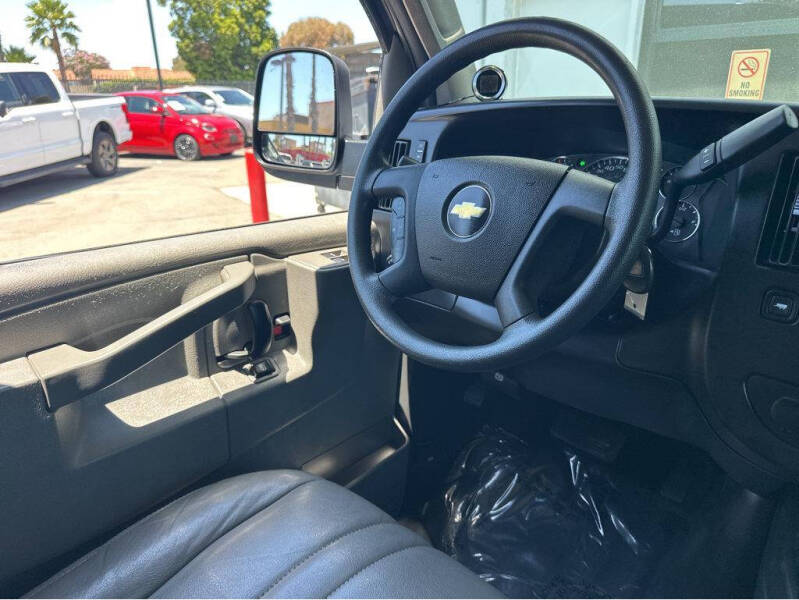 2018 Chevrolet Express 2500