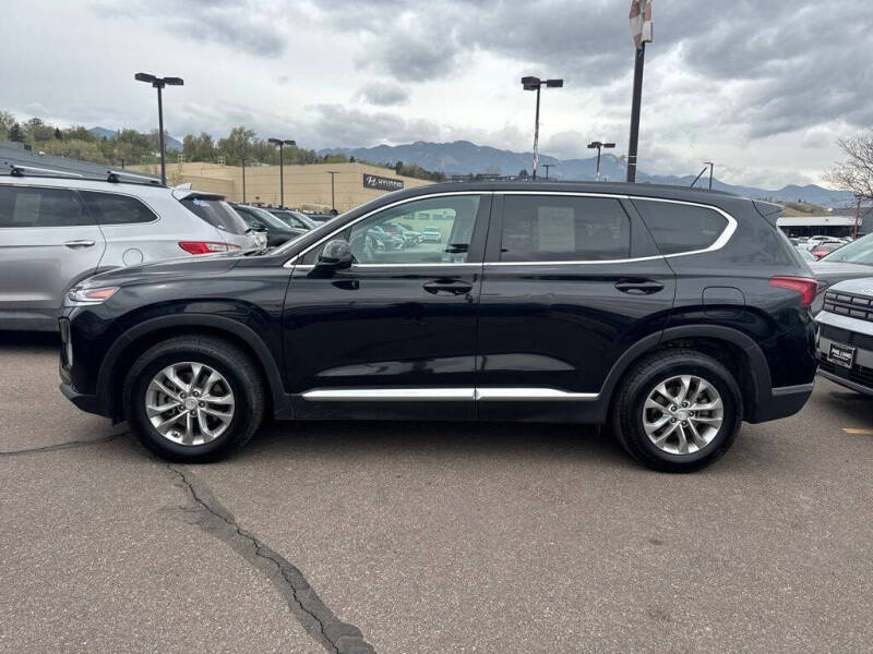 2020 Hyundai Santa Fe SE