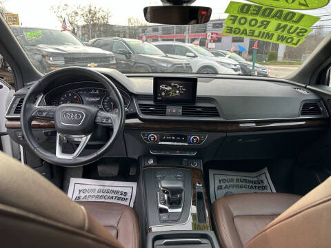 2020 Audi Q5 quattro Titanium Premium 45 TFSI