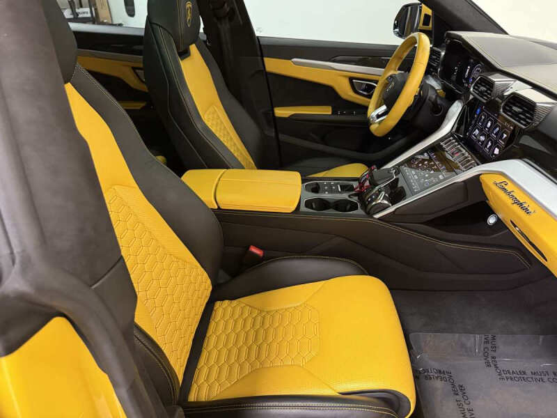 2021 Lamborghini Urus