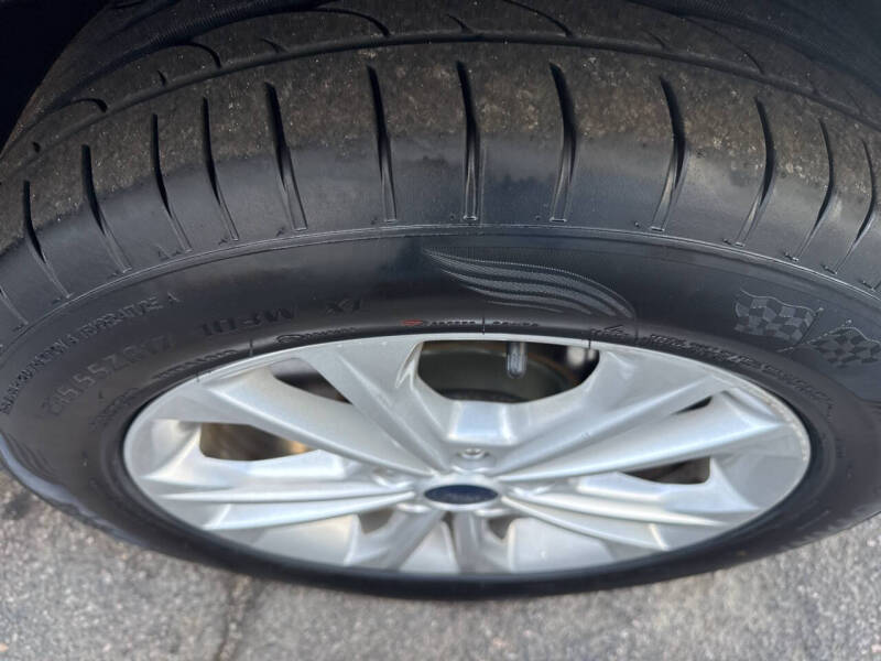 2019 Ford Escape SE