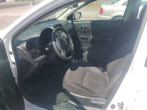 2019 Nissan Versa S Plus