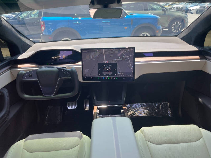 2023 Tesla Model X Standard Range
