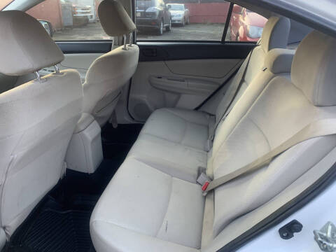 2013 Subaru Impreza 2.0i