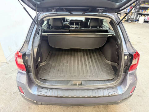 2016 Subaru Outback 2.5i Premium