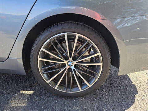 2021 BMW 5 Series 540i