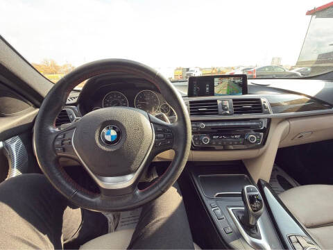 2017 BMW 3 Series 330i