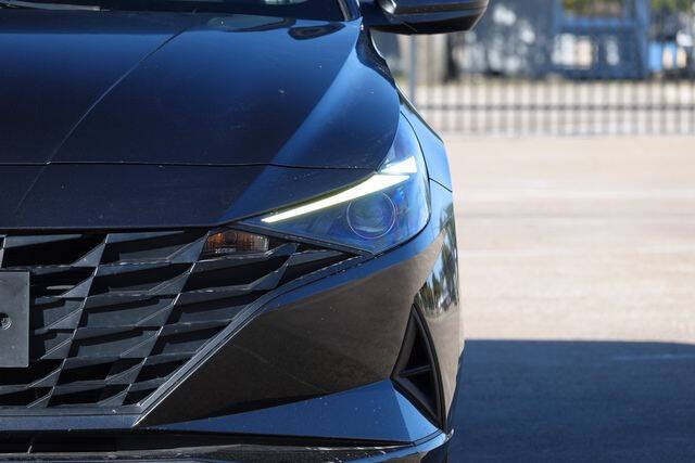 2021 Hyundai Elantra