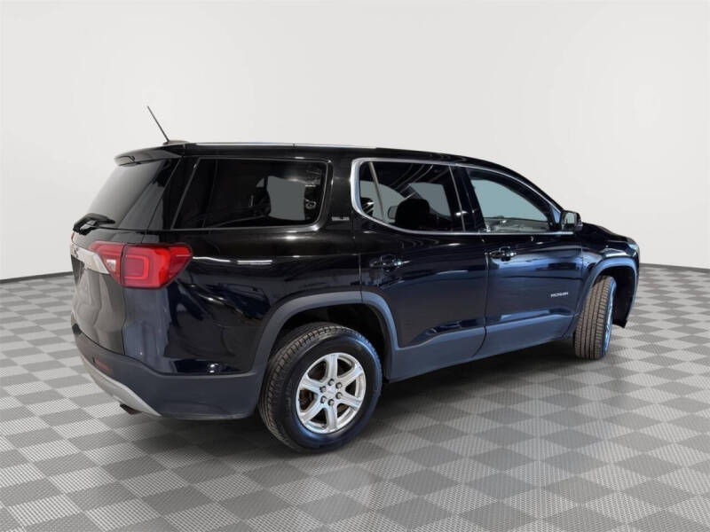 2017 GMC Acadia SLE-1
