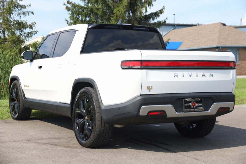 2022 Rivian R1T Adventure