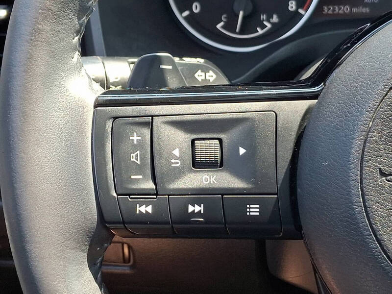 2022 Nissan Rogue SL