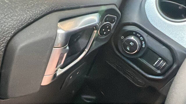 2025 Jeep Gladiator Willys