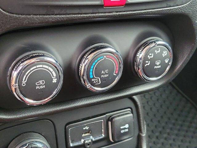 2017 Jeep Renegade Trailhawk