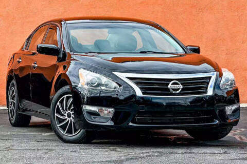 2015 Nissan Altima for sale at GENTLE CARMEN AUTO in El Monte CA