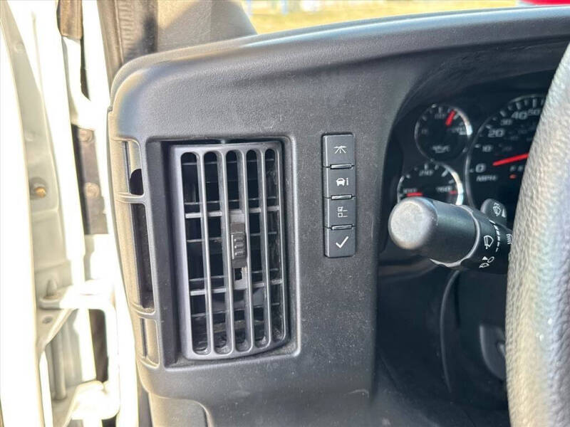 2024 GMC Savana 2500