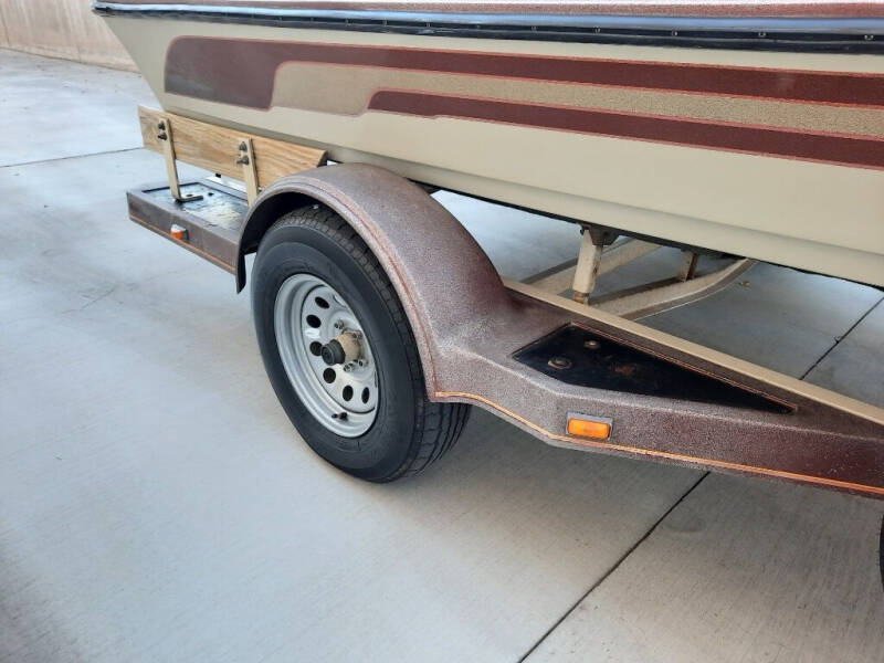 1987 Ranger 373V