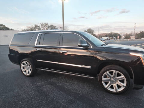 2017 Cadillac Escalade ESV Premium Luxury