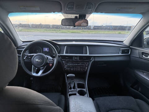 2019 Kia Optima LX