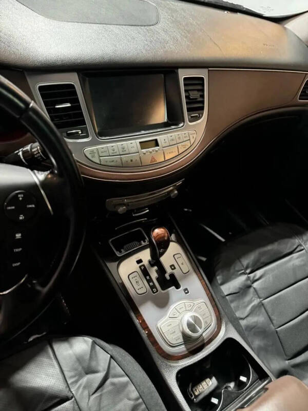 2013 Hyundai Genesis 3.8L