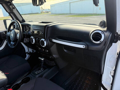 2013 Jeep Wrangler Unlimited Sport