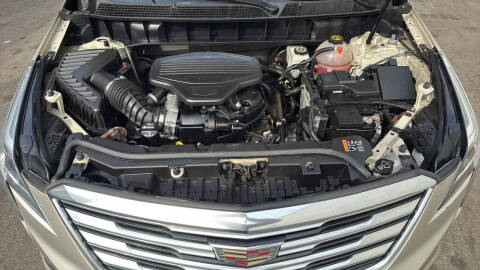 2017 Cadillac XT5 Premium Luxury