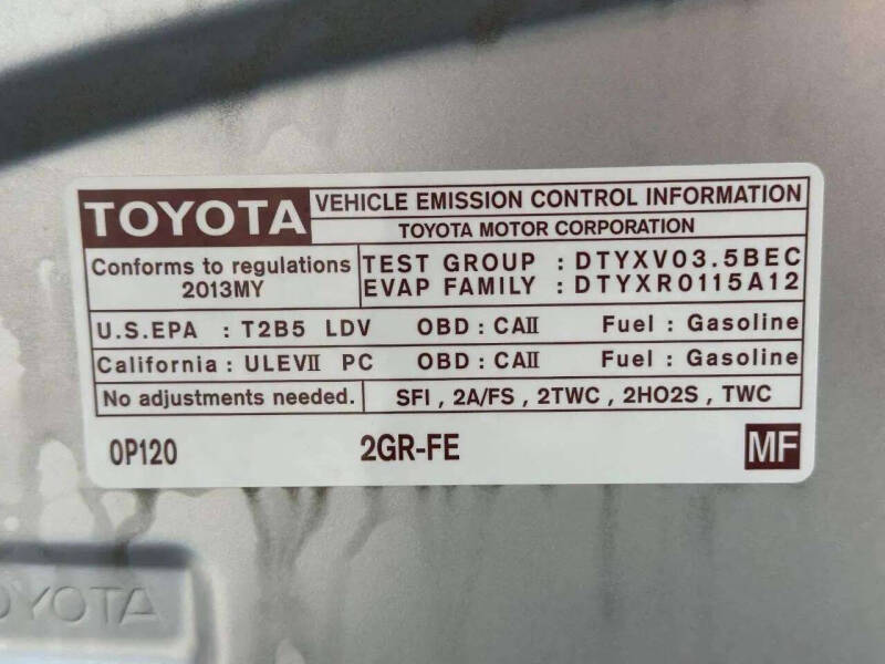 2013 Toyota Avalon XLE