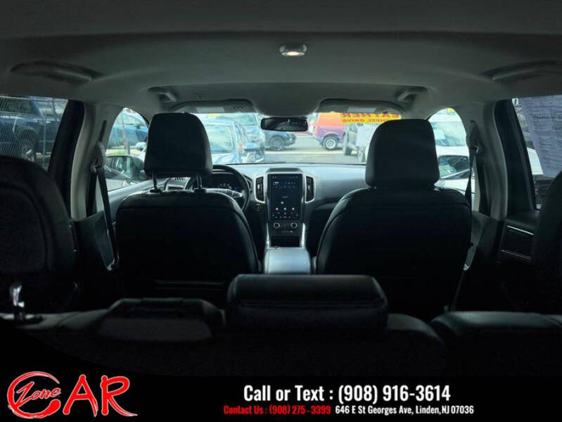 2023 Ford Edge Titanium