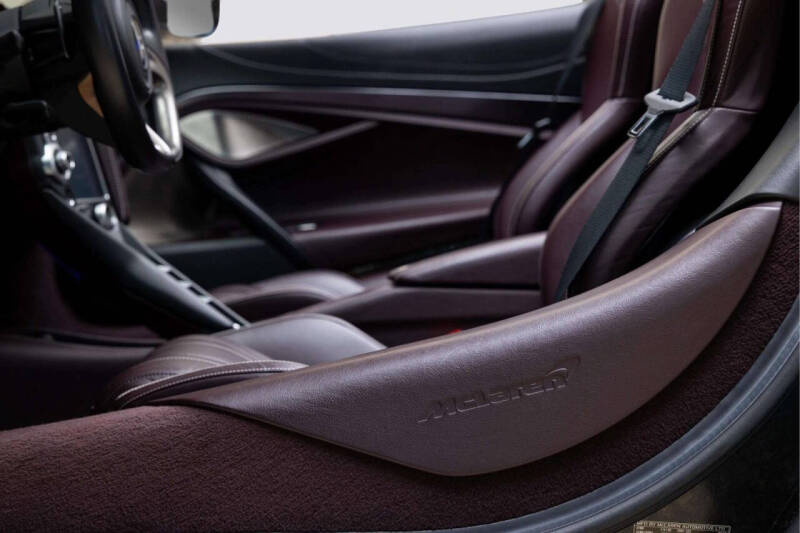 2020 McLaren 720S Spider Luxury