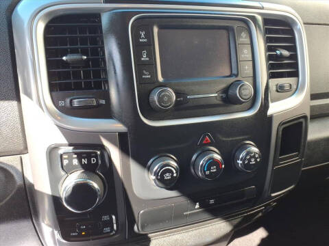 2024 RAM 1500 Classic SLT