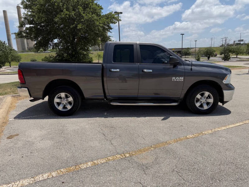 2017 RAM 1500 SLT