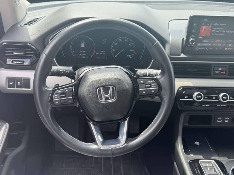 2023 Honda Pilot Touring