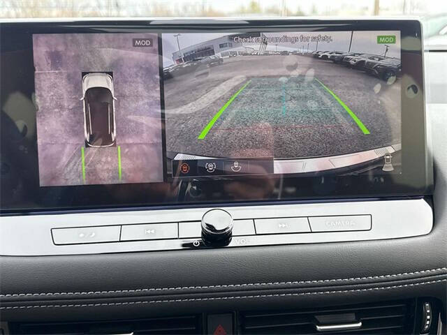 2025 Nissan Rogue Platinum