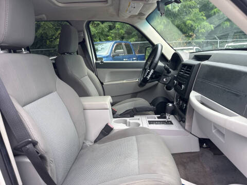 2008 Jeep Liberty Sport