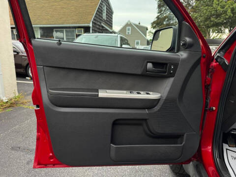 2010 Ford Escape XLT