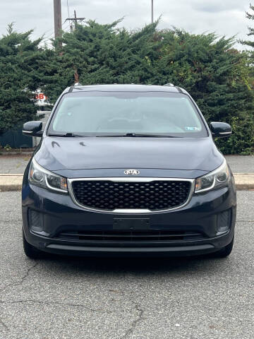 2015 Kia Sedona LX