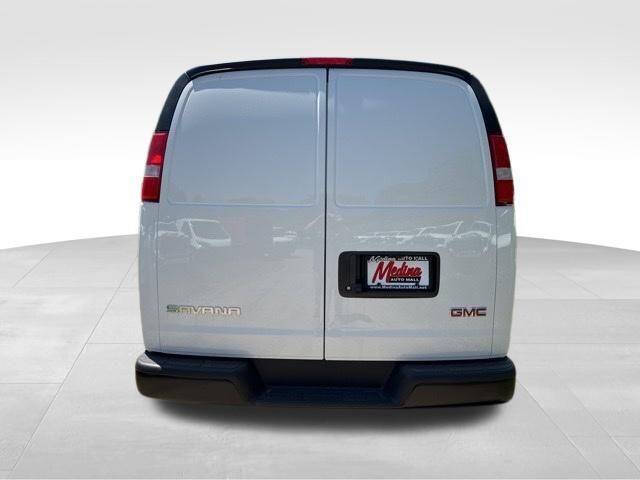 2026 GMC Savana 2500