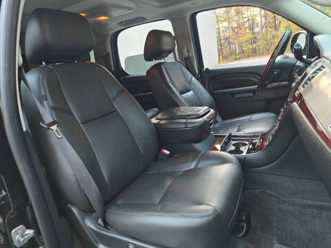 2014 Cadillac Escalade Luxury