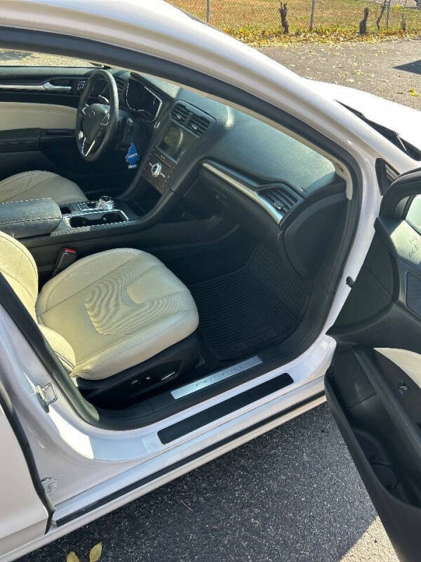 2017 Ford Fusion Titanium