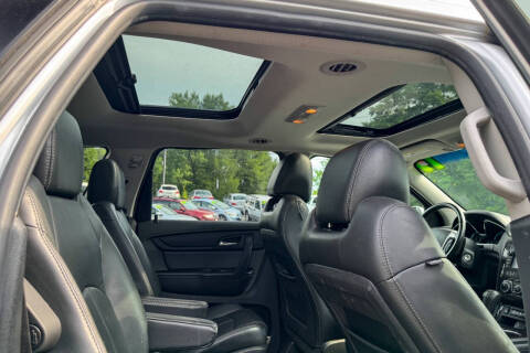 2017 Chevrolet Traverse LT