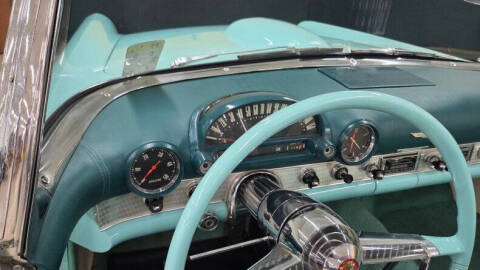 1955 Ford Thunderbird