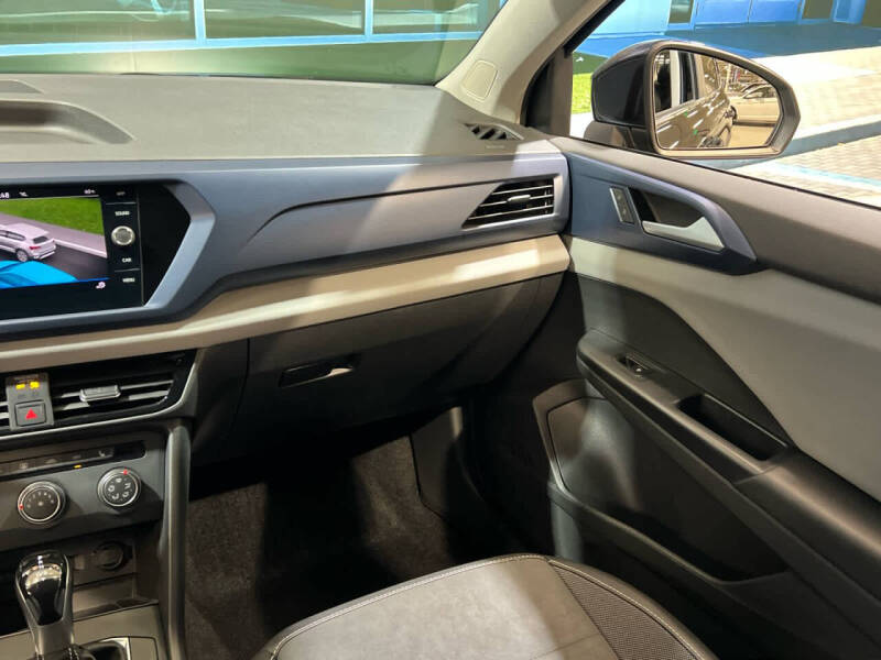 2022 Volkswagen Taos SE 4Motion