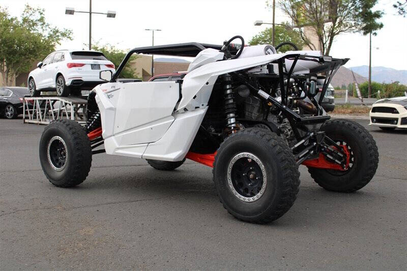 2017 Can-Am Maverick