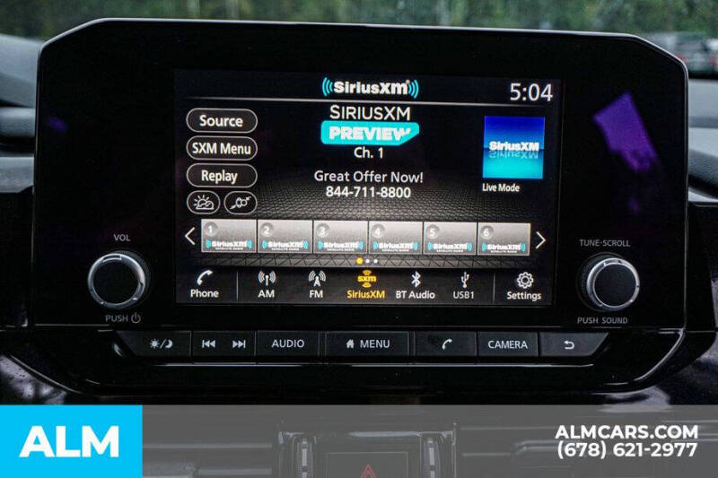 2025 Nissan Pathfinder SV