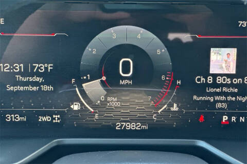 2024 GMC Acadia Elevation