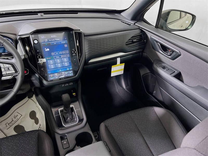 2025 Subaru Forester Premium Hybrid